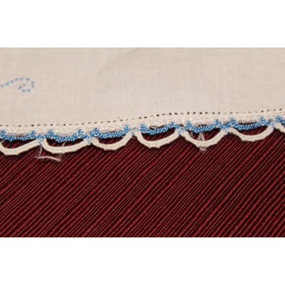Vintage Hand Embroidered Floral Handkerchief with Scalloped Blue & White Edging - Picture 6 of 6